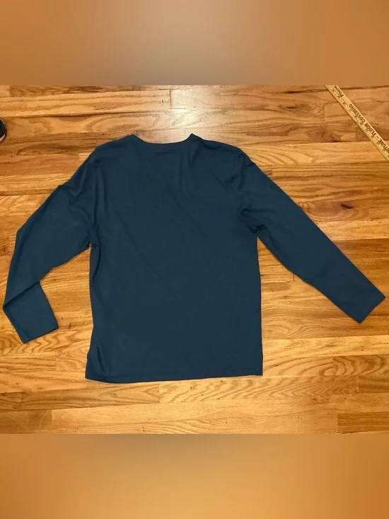 Men’s Long Sleeve Crew AVALANCHE The Outdoor Supply Company Size Large - Picture 2 of 5